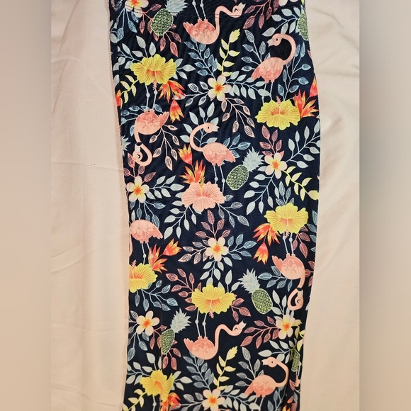 Secret Treasures Womens Blue Floral And Flamingo Pajama Pants Size Medium - Picture 3 of 12